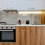 Cityease - Luxurious Modern 2bdr Escape - Ippokrateio Chic Area - Kept Secret *
